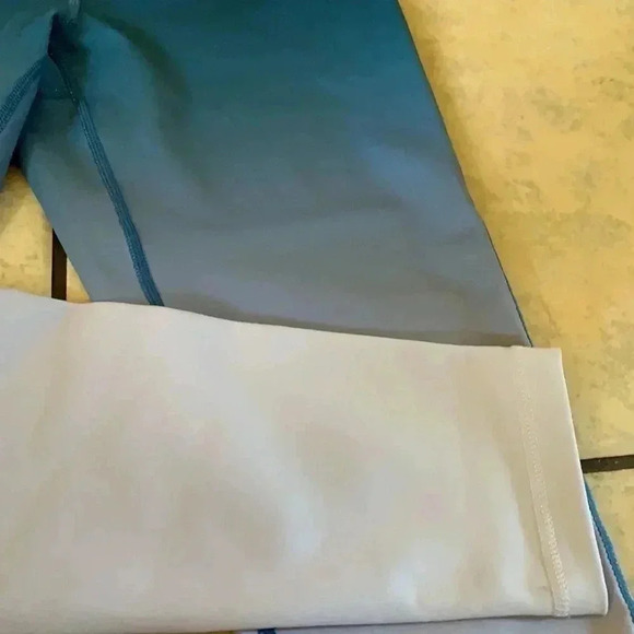 Zella leggings - Picture 2 of 3